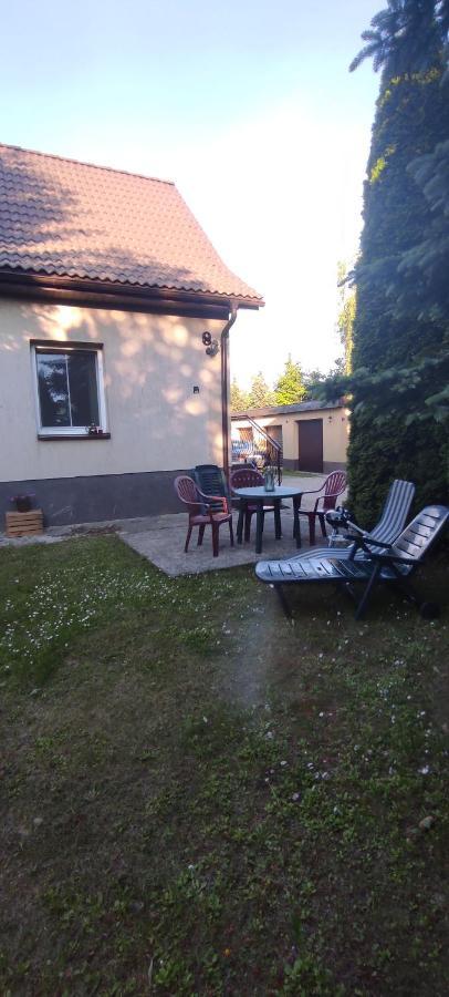 Apartamenty Z Ogrodem Nr 1 Studio Mrągowo Esterno foto