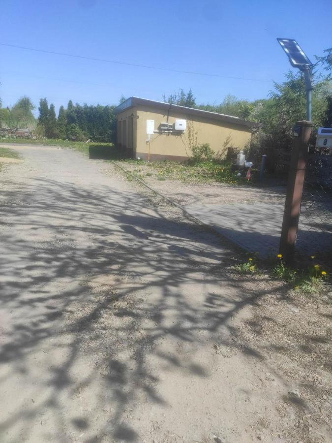 Apartamenty Z Ogrodem Nr 1 Studio Mrągowo Esterno foto