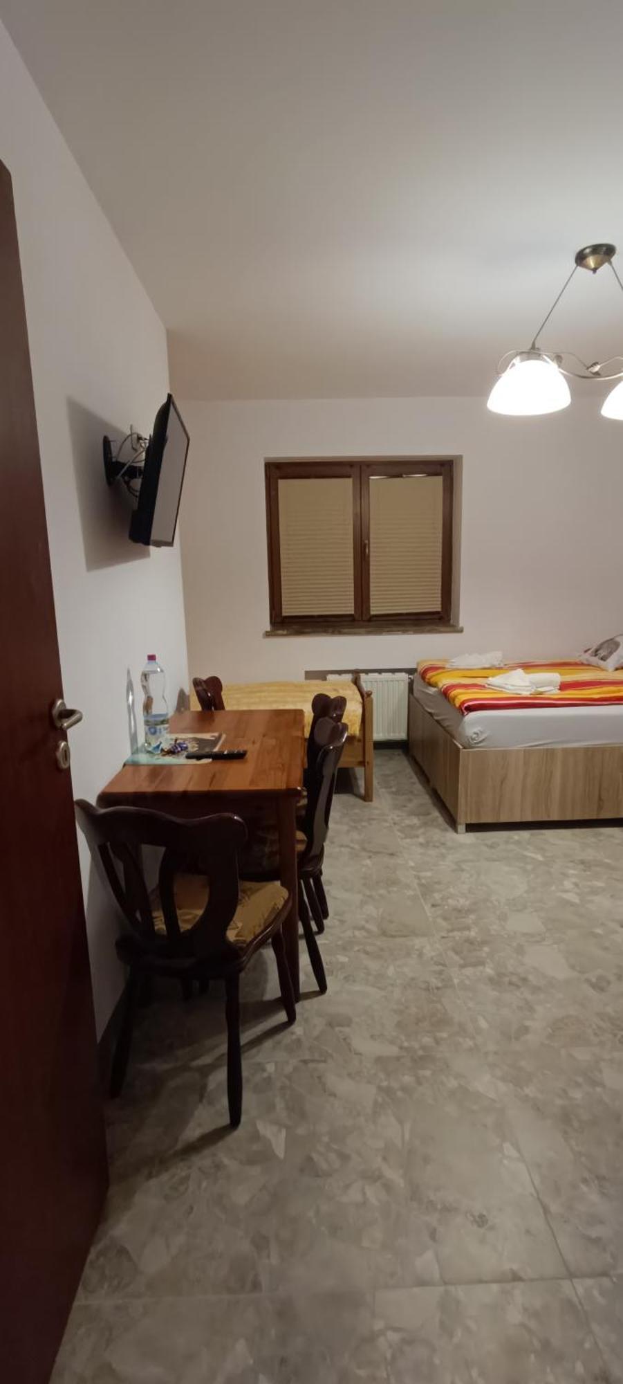 Apartamenty Z Ogrodem Nr 1 Studio Mrągowo Esterno foto